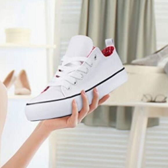 💜Twisted White & Red Paisley Double Tongue Sneakers Size 8 - Picture 6 of 14